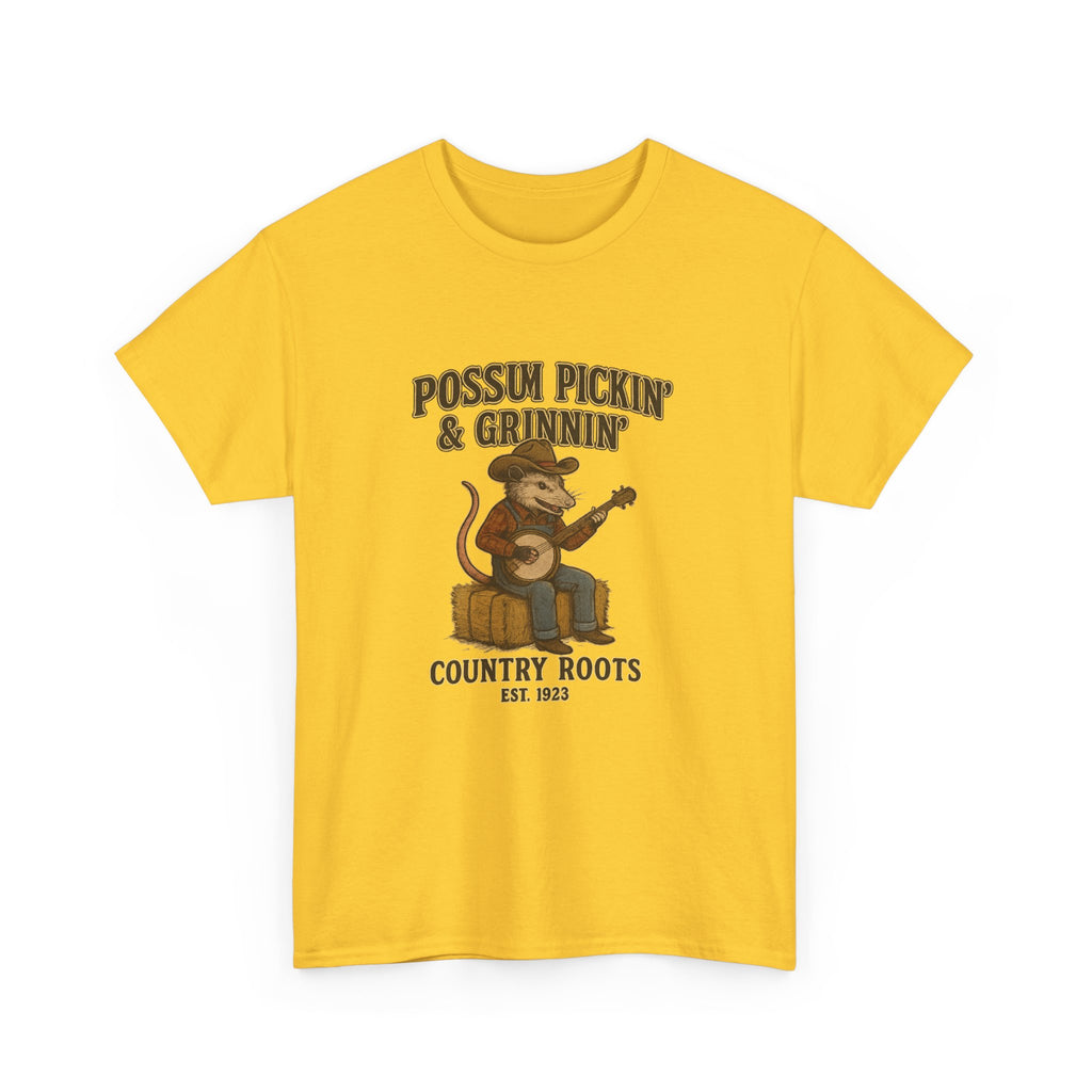 T-Shirt Possum Pickin' & Grinnin' Country Roots" Vintage Banjo Graphic Tee  Trendy T Shirt