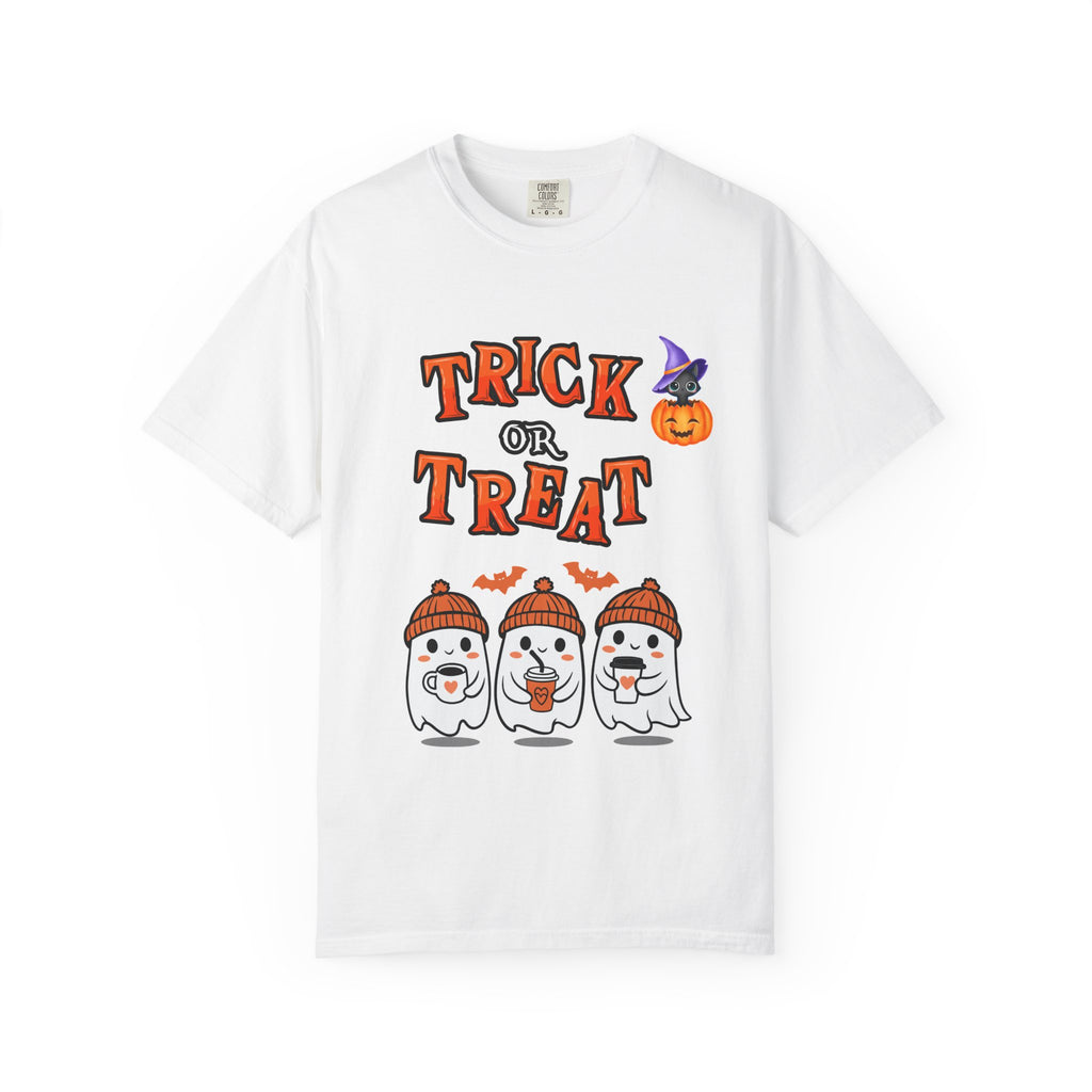 Trick or Treat Ghost T-Shirt - Perfect for Halloween, Spooky Season Wear, Fun Costume, Unisex Tee, Halloween Party Apparel