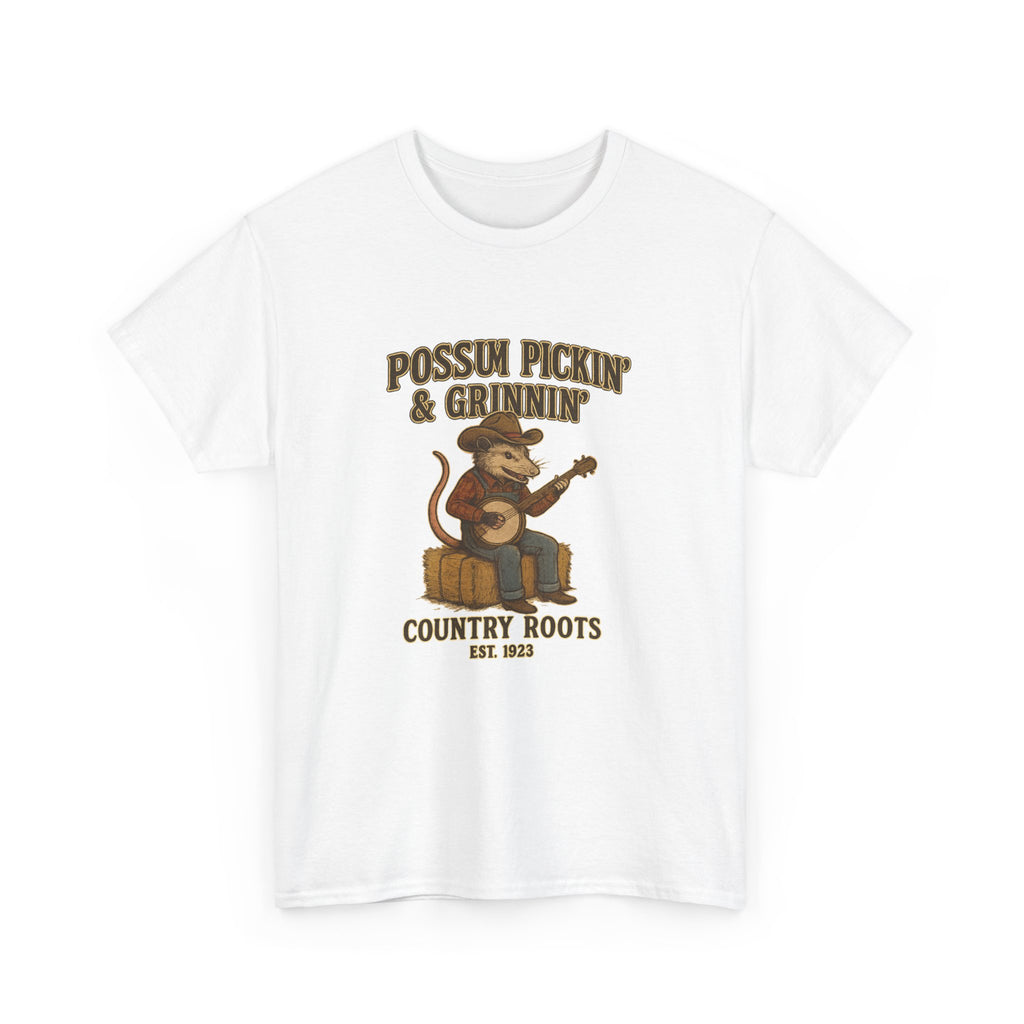 T-Shirt Possum Pickin' & Grinnin' Country Roots" Vintage Banjo Graphic Tee  Trendy T Shirt