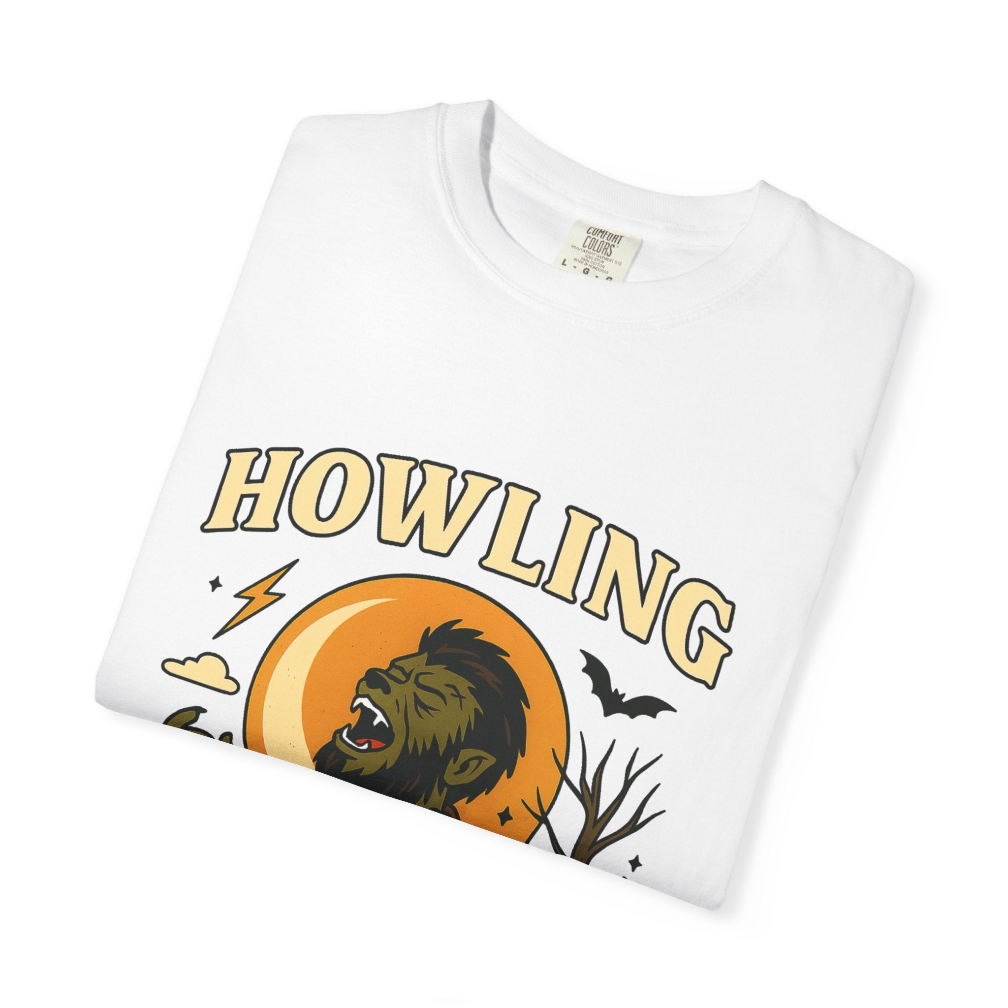 Howling Good Time T-Shirt, Unisex Spooky Tee, Fall Halloween Shirt, Graphic T-Shirt for Party, Casual Wear, Perfect Gift