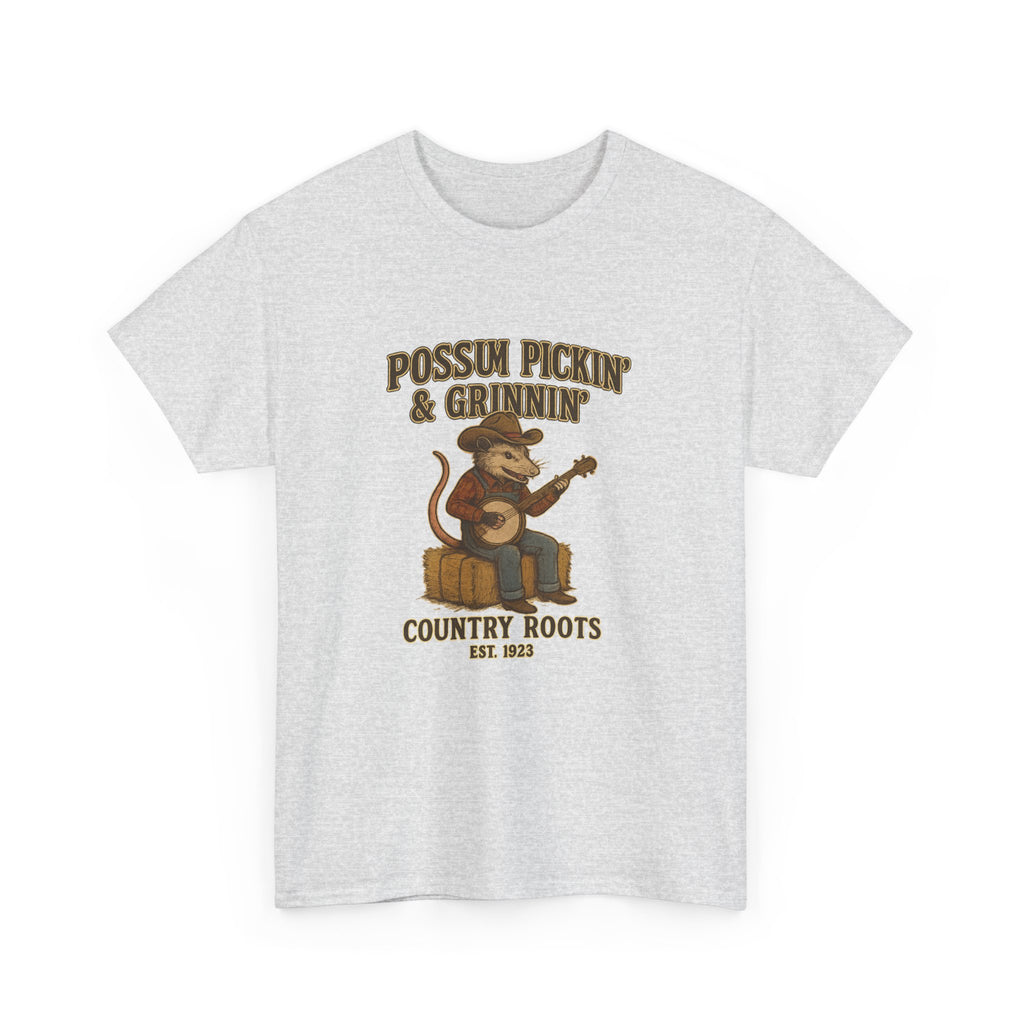 T-Shirt Possum Pickin' & Grinnin' Country Roots" Vintage Banjo Graphic Tee  Trendy T Shirt