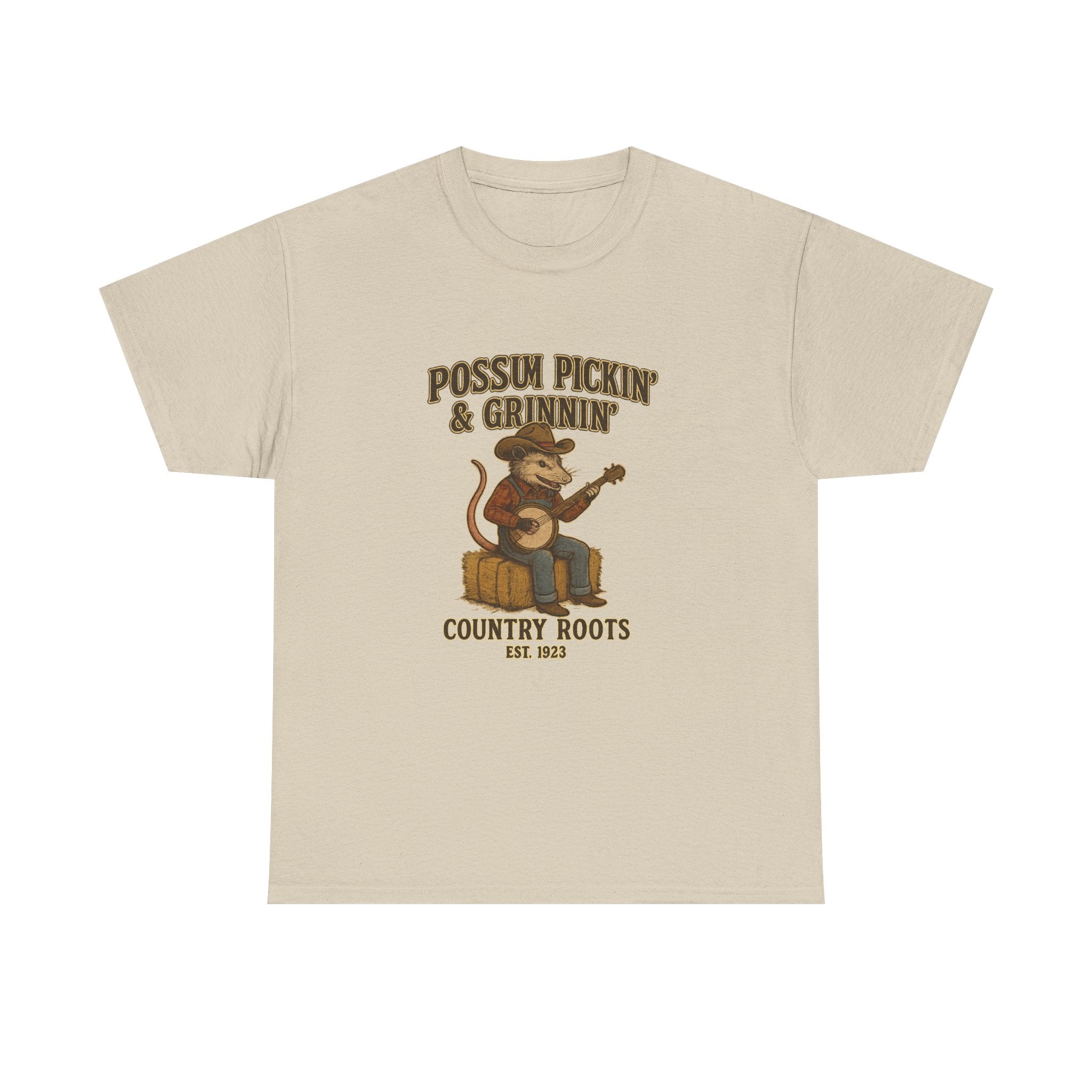 T-Shirt Possum Pickin' & Grinnin' Country Roots" Vintage Banjo Graphic Tee  Trendy T Shirt
