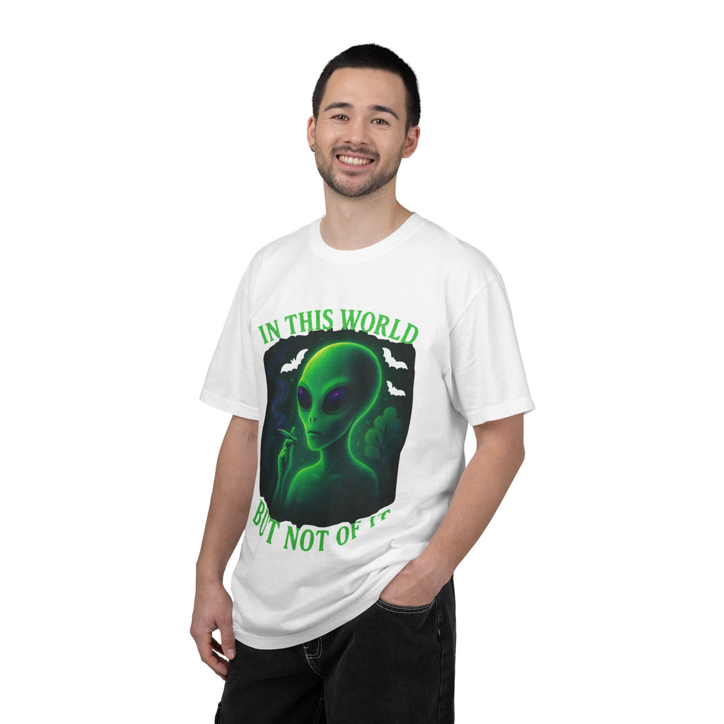 Quirky Alien Graphic T-Shirt - Unisex Tee, Casual Wear, Gifts for Sci-Fi Fans, Unique Statement Shirt, Everyday Comfort