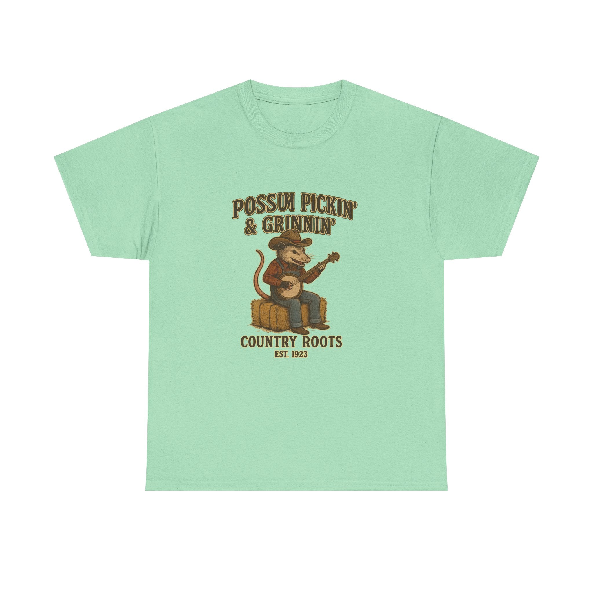 T-Shirt Possum Pickin' & Grinnin' Country Roots" Vintage Banjo Graphic Tee  Trendy T Shirt