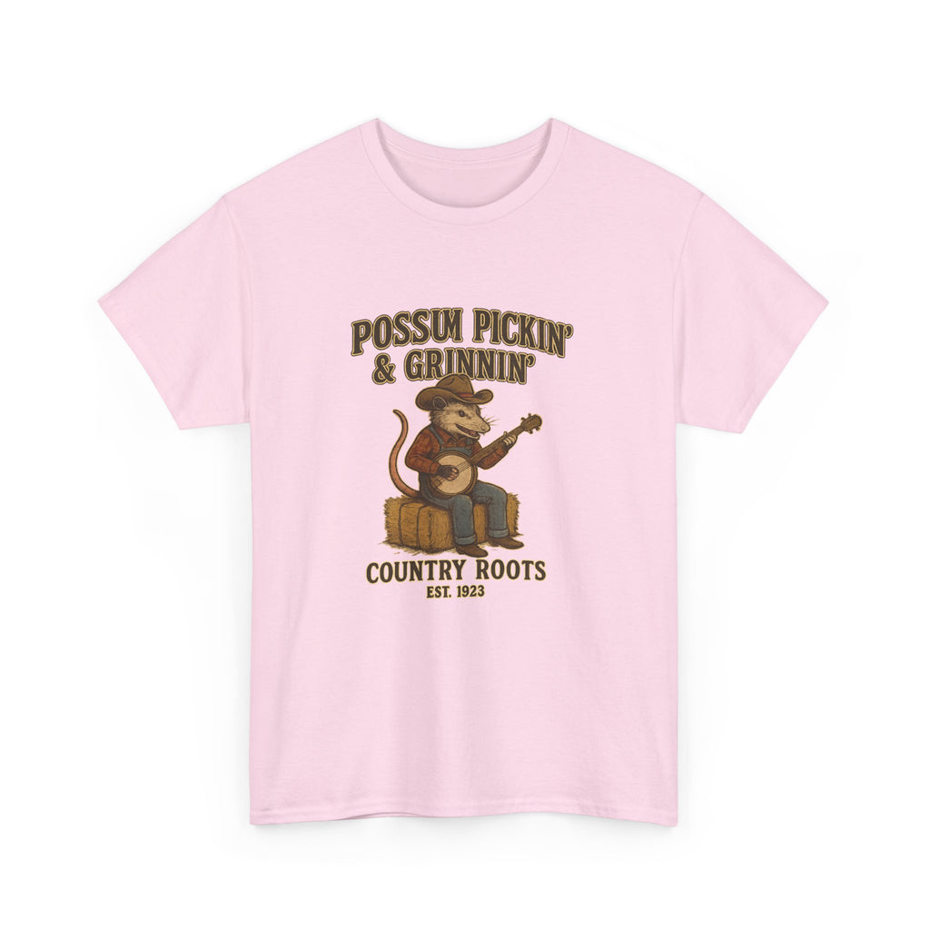 T-Shirt Possum Pickin' & Grinnin' Country Roots" Vintage Banjo Graphic Tee  Trendy T Shirt