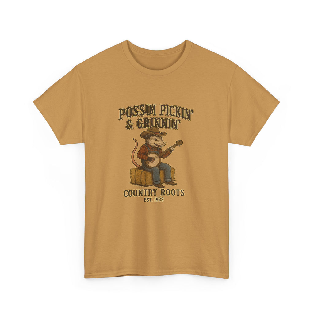 T-Shirt Possum Pickin' & Grinnin' Country Roots" Vintage Banjo Graphic Tee  Trendy T Shirt