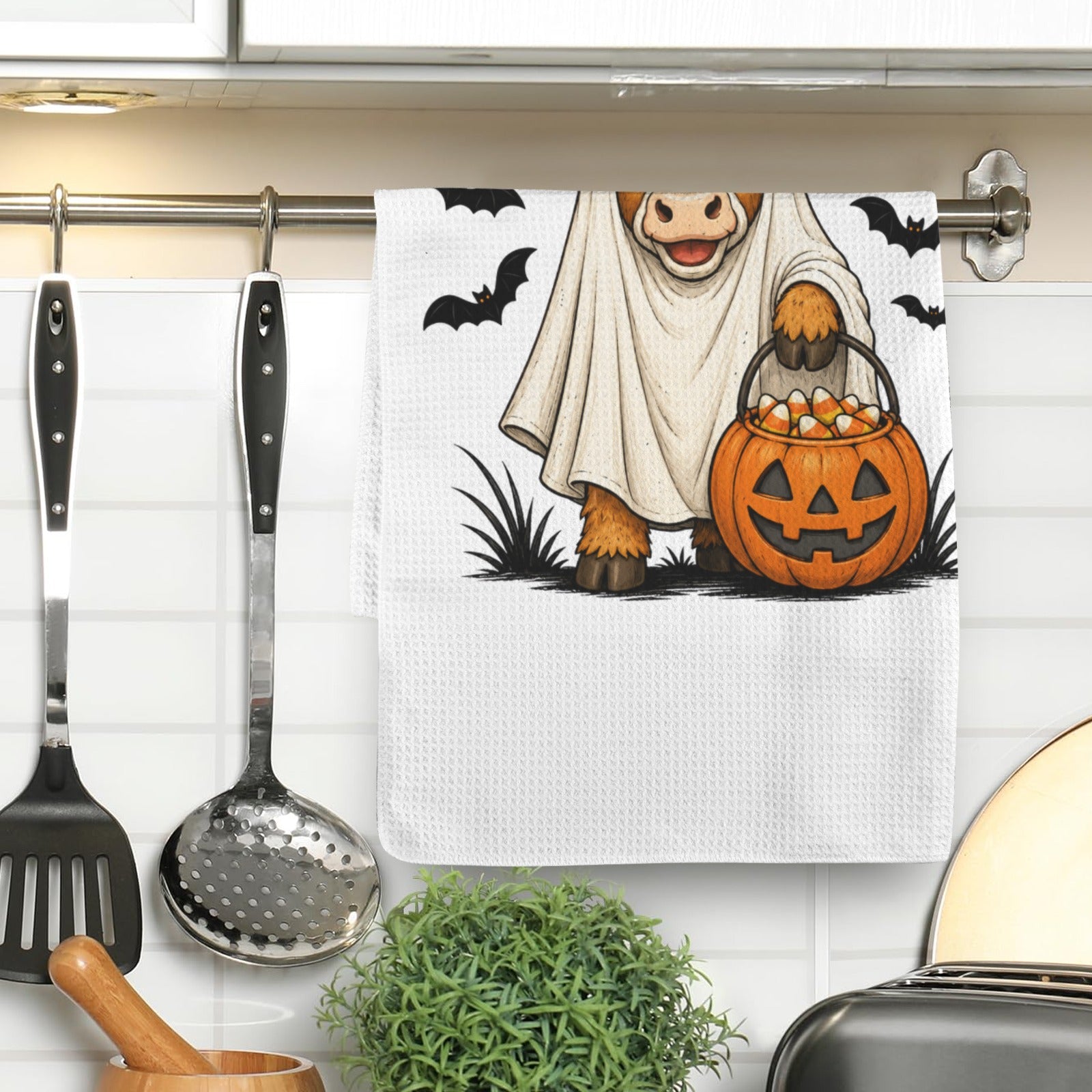 Highland Ghost Halloween Kitchen Towel 🐄👻