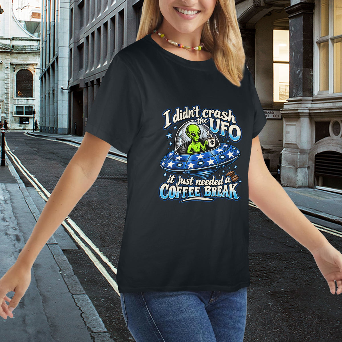 Alien Coffee Break Ladies T-Shirt  Funny UFO Retro Alien Coffee Lover Graphic Tee